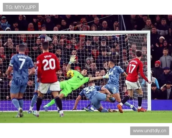 曼联战术混乱与更衣室矛盾阶段性显现，对赛季稳定性面临考验