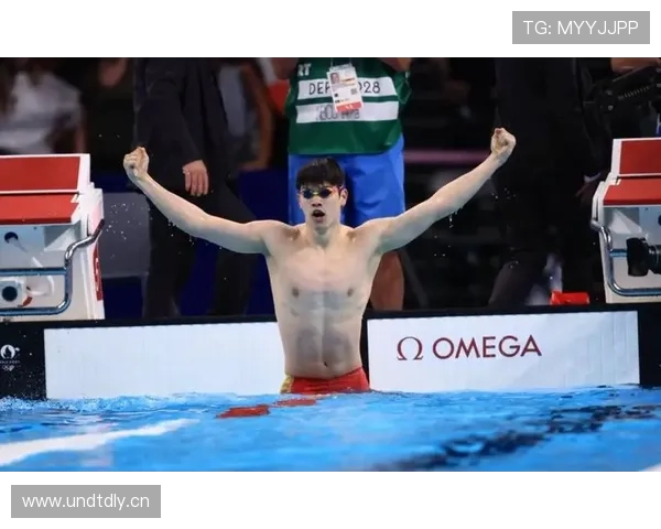 潘展乐训练完直接打飞的去吃米其林，这日子谁懂啊