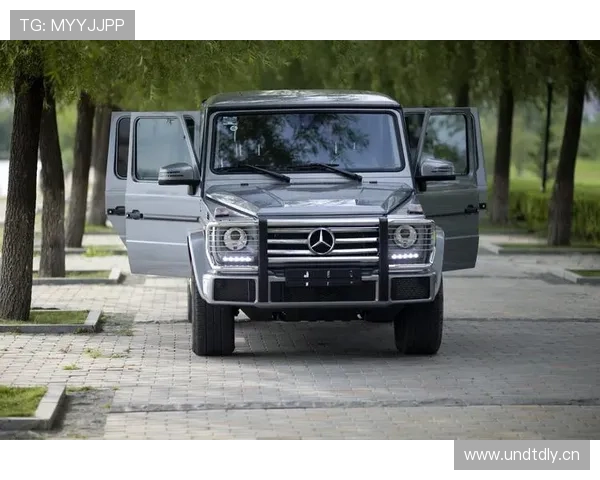 梁伟铿训练完直接去提了辆大G？